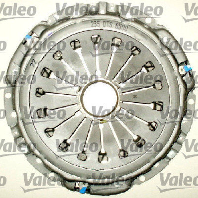 Kit D'Embrayage VALEO 828342 – Qualité Première Monte, Confort Et Fiabilité Pour Votre Voiture